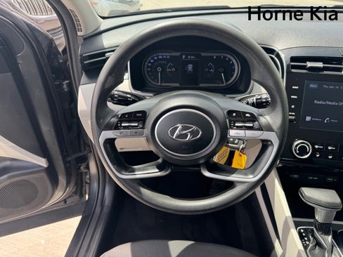 Used 2022 Hyundai Tucson SE FWD image 16