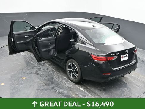 Used 2024 Nissan Sentra SV image 67