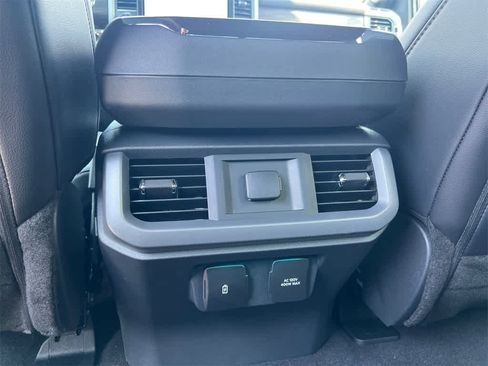 New 2025 Ford F150 Lariat w/ Equipment Group 501A Mid image 20