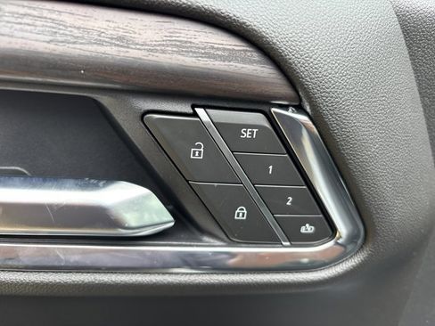 New 2026 GMC Sierra 1500 SLT image 22