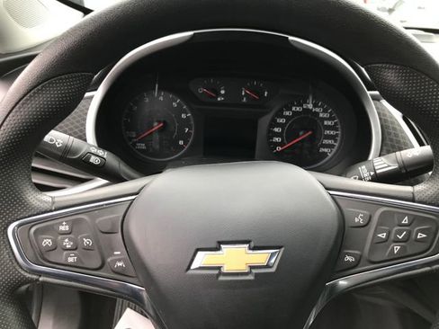 Used 2023 Chevrolet Malibu LT image 8