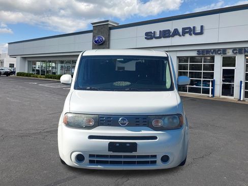Used 2014 Nissan Cube 1.8 SL w/ Interior Designer Package FWD image 2