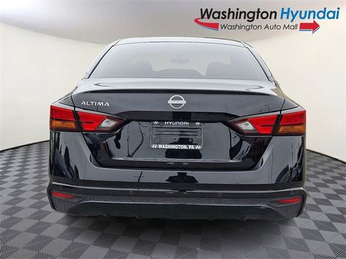 Used 2024 Nissan Altima 2.5 S image 5