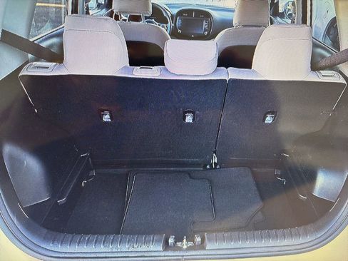 Used 2025 Kia Soul LX w/ LX Technology Package image 10