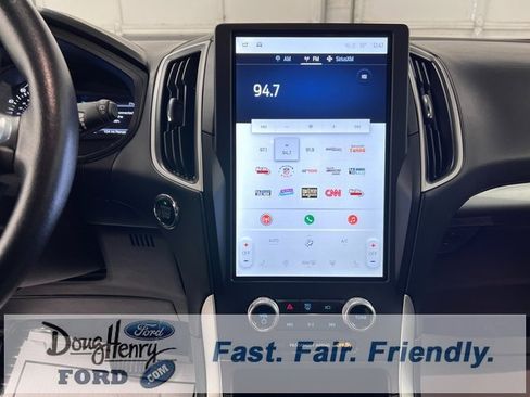 Used 2023 Ford Edge SEL image 43