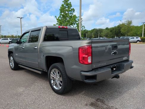 Used 2017 Chevrolet Silverado 1500 High Country RWD image 4