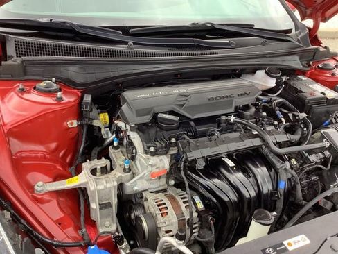 Used 2023 Hyundai Elantra SEL FWD image 11