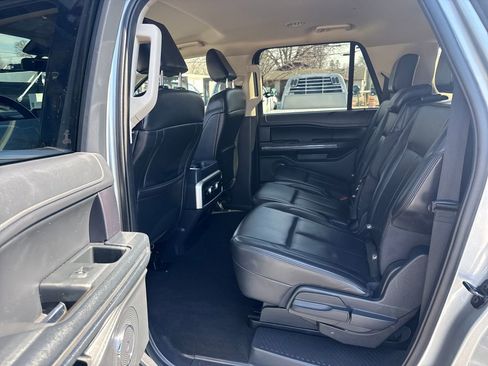 Used 2024 Ford Expedition Max XLT AWD/4WD image 18