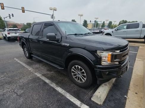 Used 2018 Ford F150 XLT w/ Equipment Group 302A Luxury AWD/4WD image 2