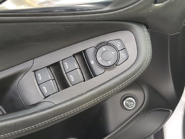 Certified 2023 Buick Encore GX Essence w/ Advanced Technology Package AWD/4WD image 17