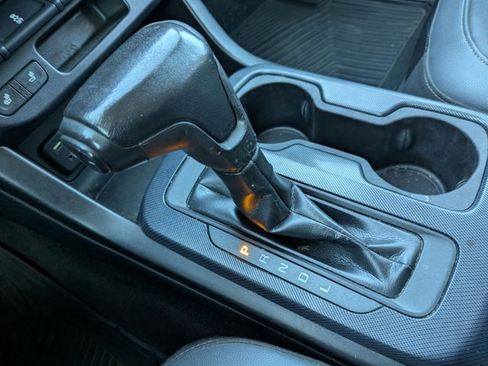 Used 2017 Chevrolet Colorado Z71 image 10