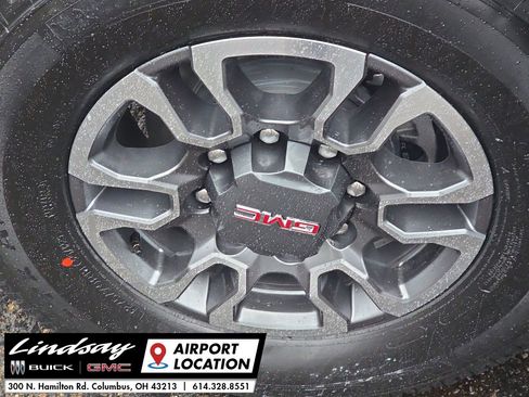 New 2026 GMC Sierra 2500 SLT w/ SLT Premium Package image 35