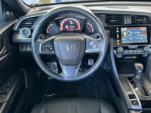 Used 2018 Honda Civic Sport Touring image 17