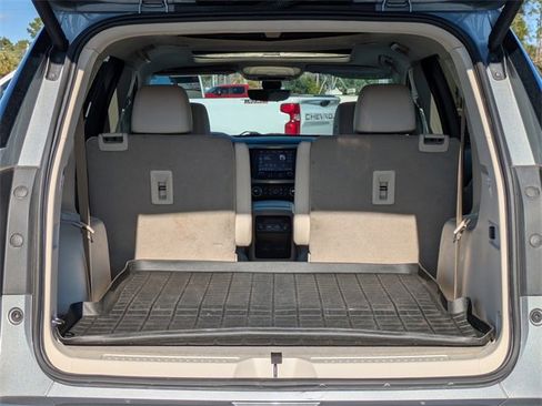 Used 2023 GMC Acadia Denali w/ Denali Ultimate Package image 13