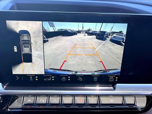 Certified 2022 GMC Sierra 1500 SLT image 26