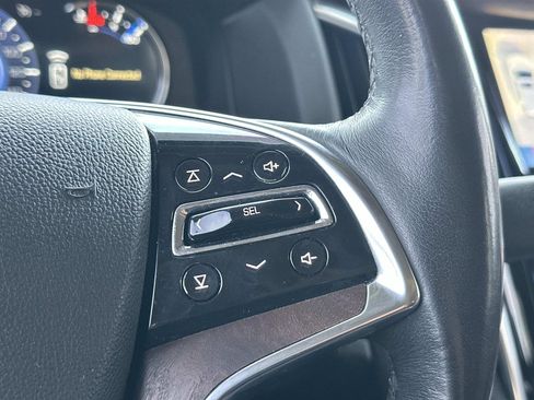 Used 2019 Cadillac Escalade Premium Luxury w/ LPO, Escalade Noir Package image 19