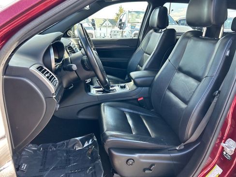 Used 2021 Jeep Grand Cherokee Limited image 10