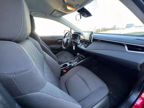 Used 2020 Toyota Corolla LE FWD image 20