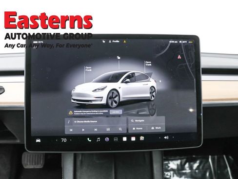 Used 2023 Tesla Model 3 Standard Range image 12