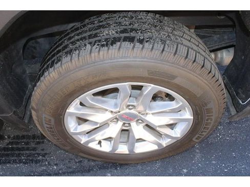 Used 2019 GMC Sierra 1500 SLT image 8