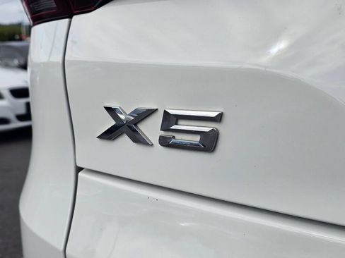 Used 2022 BMW X5 xDrive40i AWD/4WD image 15