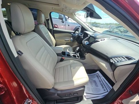 Used 2019 Ford Escape Titanium FWD image 7