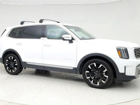 Used 2023 Kia Telluride SX image 3