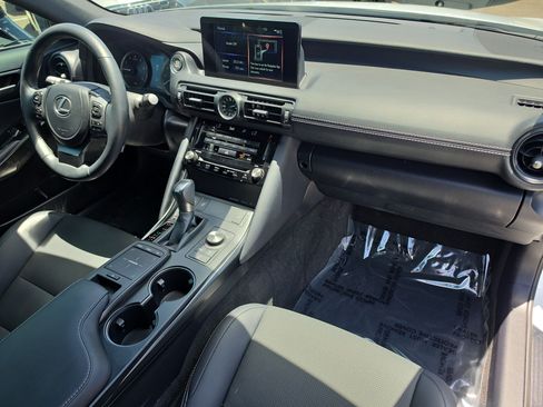 Used 2025 Lexus IS 350 F Sport RWD image 11