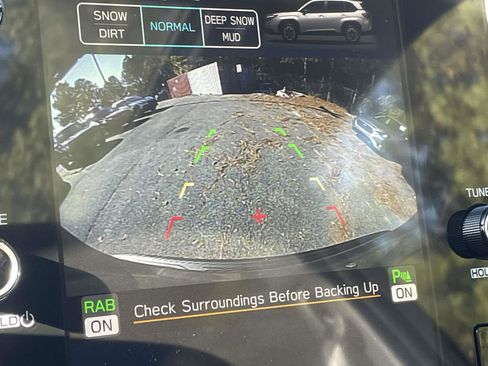 New 2025 Subaru Forester Limited image 11