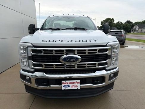 Used 2023 Ford F350 XLT w/ 360-Degree Camera Package AWD/4WD image 9