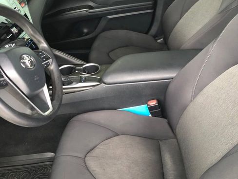 Used 2022 Toyota Camry LE FWD image 24