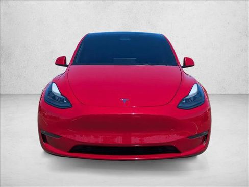 Used 2022 Tesla Model Y Performance AWD/4WD image 2