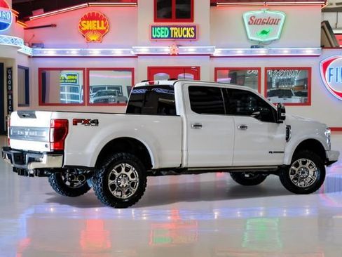 Used 2021 Ford F250 King Ranch w/ King Ranch Ultimate Package image 3