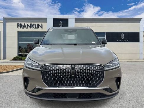 New 2026 Lincoln Aviator Reserve AWD/4WD image 2