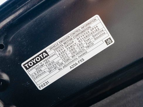 Certified 2022 Toyota Sienna Limited FWD image 30