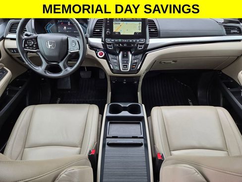 Used 2024 Honda Odyssey Touring image 16