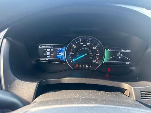 Used 2017 Ford Explorer Limited FWD image 17