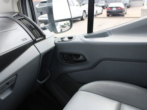 Used 2018 Ford Transit 350 138 DRW RWD image 21