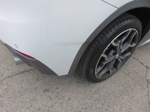 Used 2018 BMW X2 xDrive28i w/ M SportX Package AWD/4WD image 40