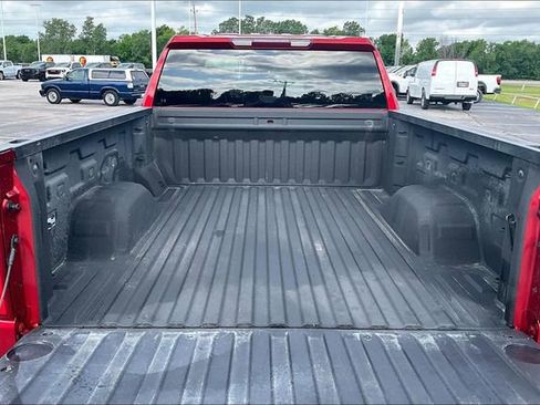 Used 2021 Chevrolet Silverado 1500 RST w/ Z71 Off-Road Package AWD/4WD image 7