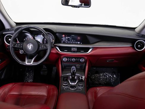 Used 2021 Alfa Romeo Stelvio Ti w/ Nero Edizione image 23