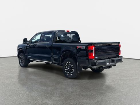 Used 2026 Ford F250 Platinum w/ FX4 Off-Road Package AWD/4WD image 5