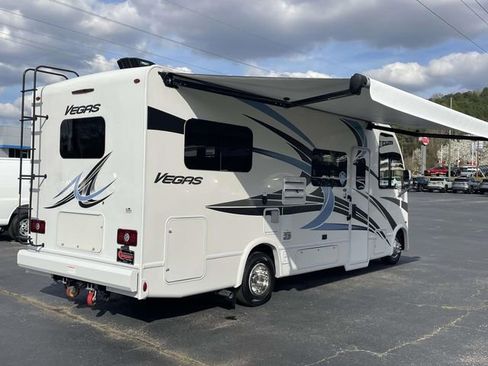 Used 2022 Ford E-350 and Econoline 350 Super Duty w/ A/C Prep Package image 4