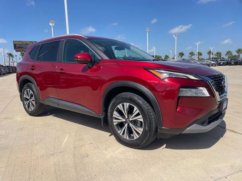 Certified 2023 Nissan Rogue SV w/ SV Premium Package FWD image 7