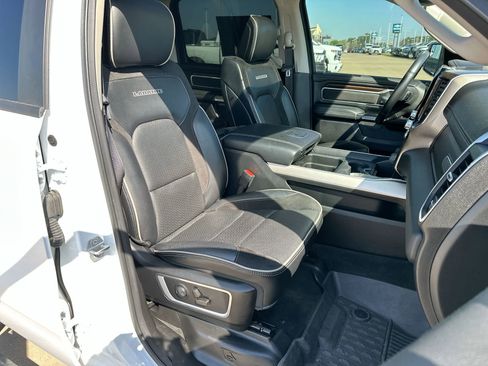 Used 2022 RAM 1500 Laramie w/ Laramie Southwest Edition image 27