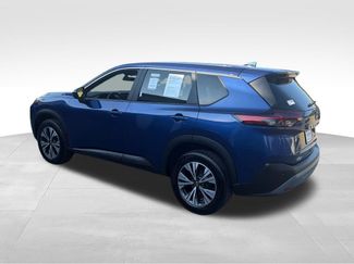 Used 2023 Nissan Rogue SV AWD/4WD video 3