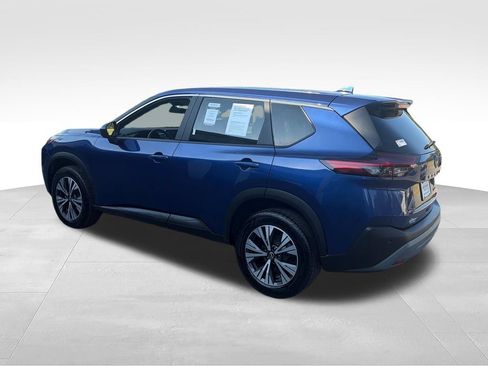 Used 2023 Nissan Rogue SV AWD/4WD image 3