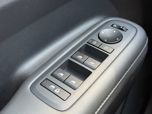 Used 2026 Hyundai Santa Fe SEL FWD image 23