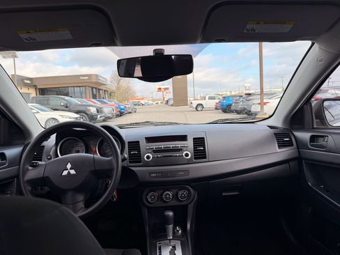 Used 2009 Mitsubishi Lancer DE image 8