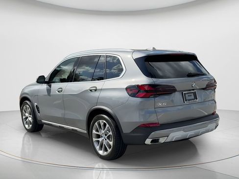 New 2026 BMW X5 xDrive40i image 3